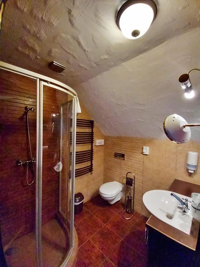 Bed and Breakfast Sári Csárda Panzió Dunakiliti Esterno foto