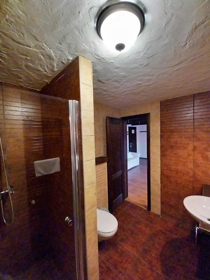 Bed and Breakfast Sári Csárda Panzió Dunakiliti Esterno foto